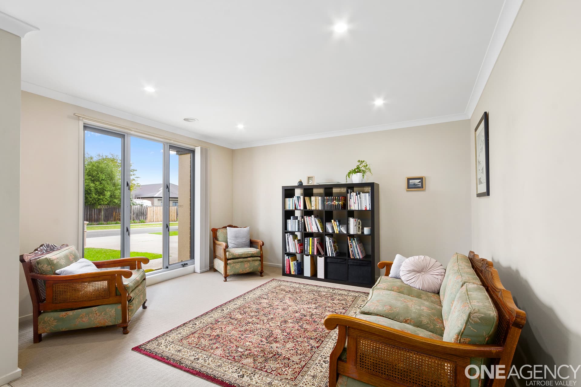 8 Palmgate Terrace, Traralgon, Traralgon - Thumbnail 2