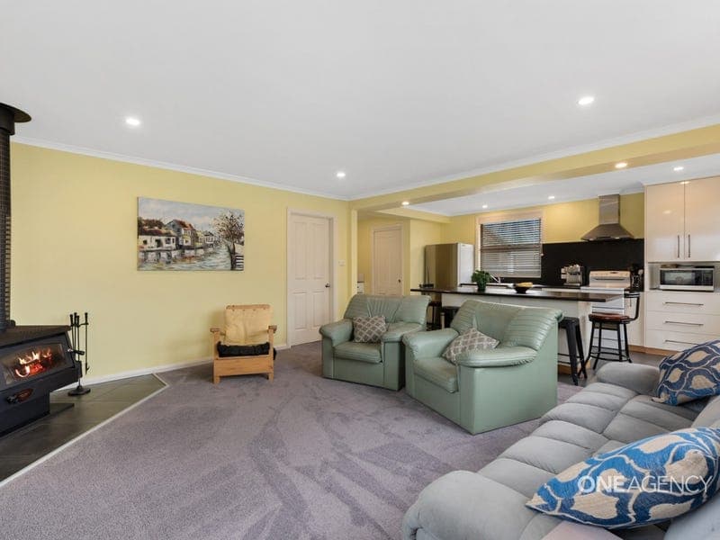 14 Dallas Court, Smithton, Smithton - Thumbnail 2