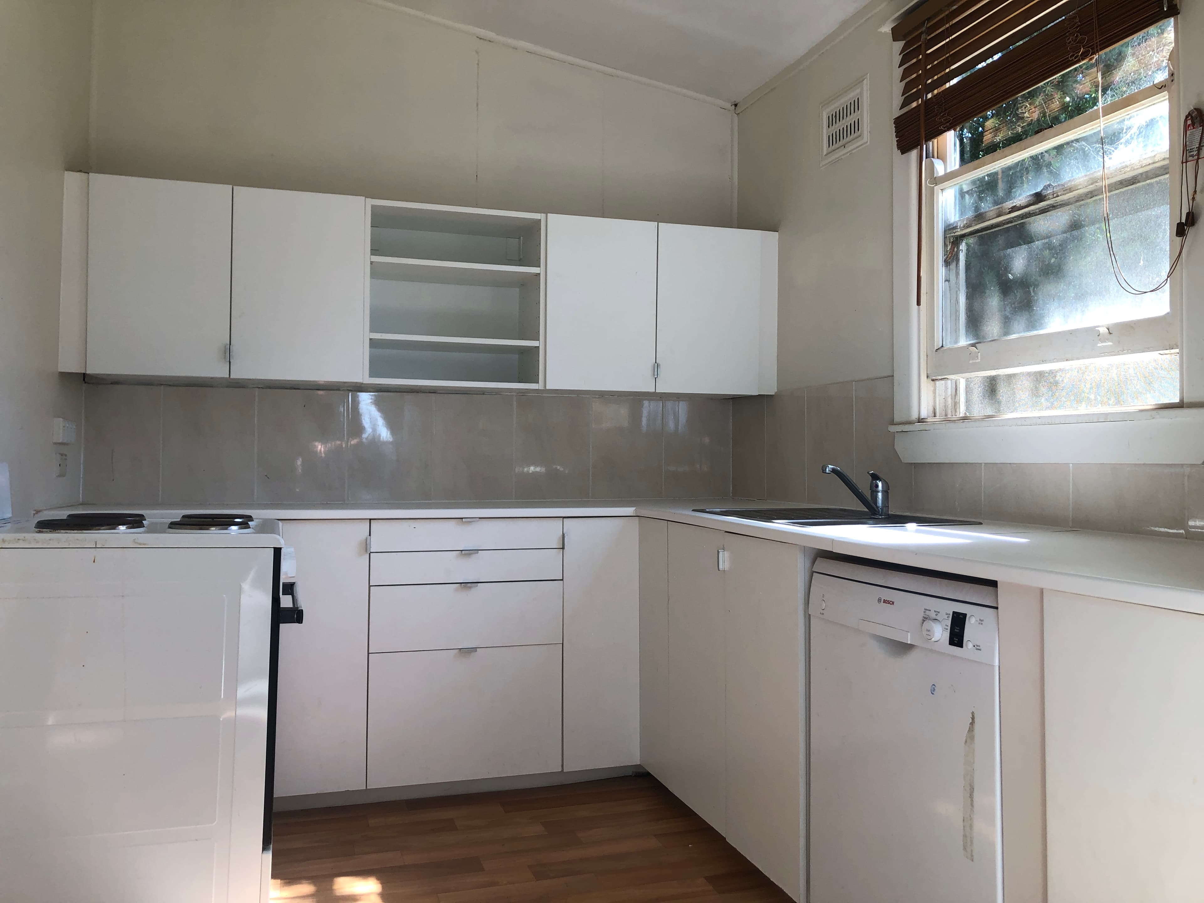 11 Rosebery Street, Heathcote, Heathcote - Thumbnail 2
