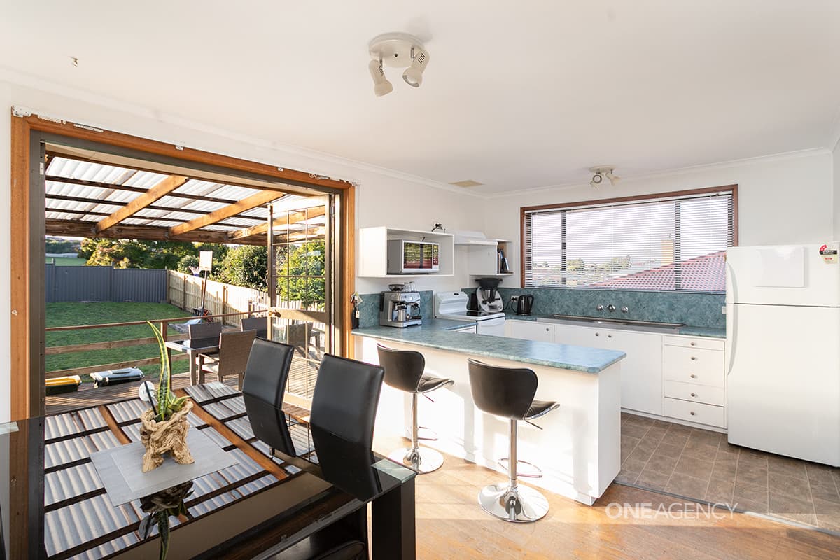 68 West Park Grove, Park Grove, Park Grove - Thumbnail 4