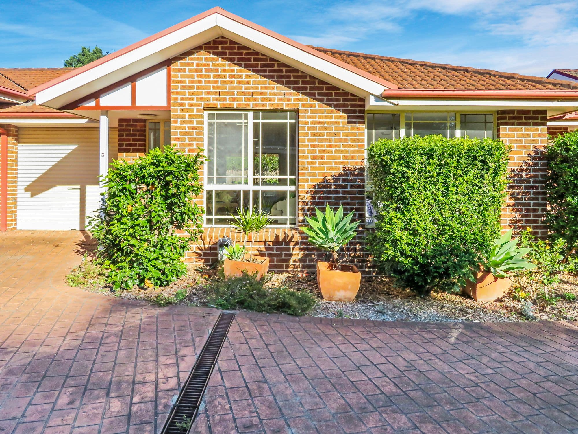 3/7 HAMILTON Place, Bomaderry, Bomaderry - Thumbnail 2