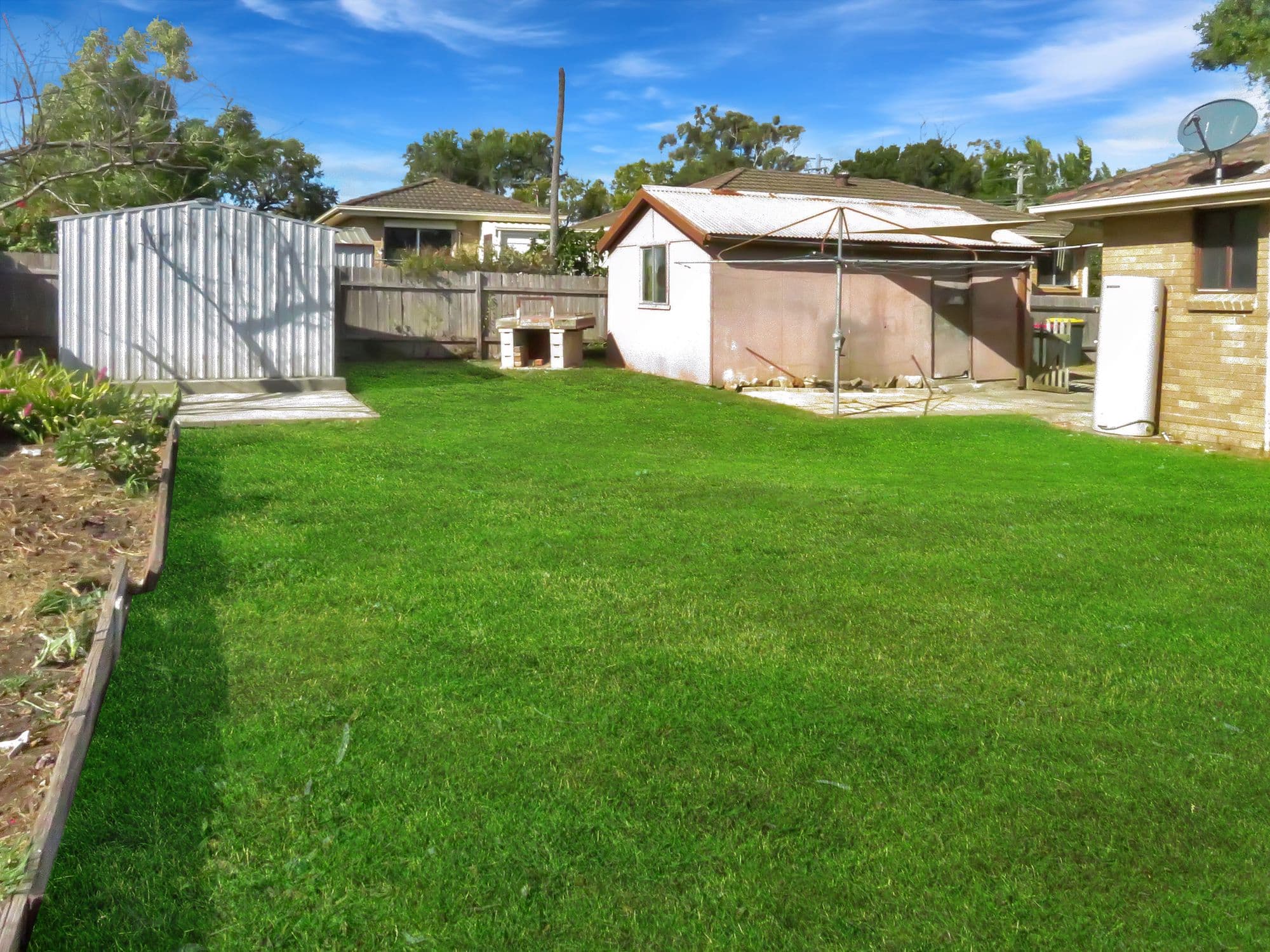 127 WEST BIRRILEY Street, Bomaderry, Bomaderry - Thumbnail 5