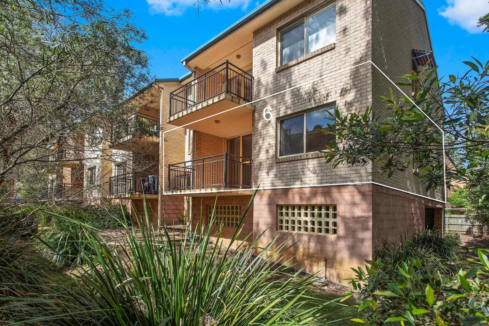 6/170-172 Gertrude Street, Gosford, Gosford - Image 1