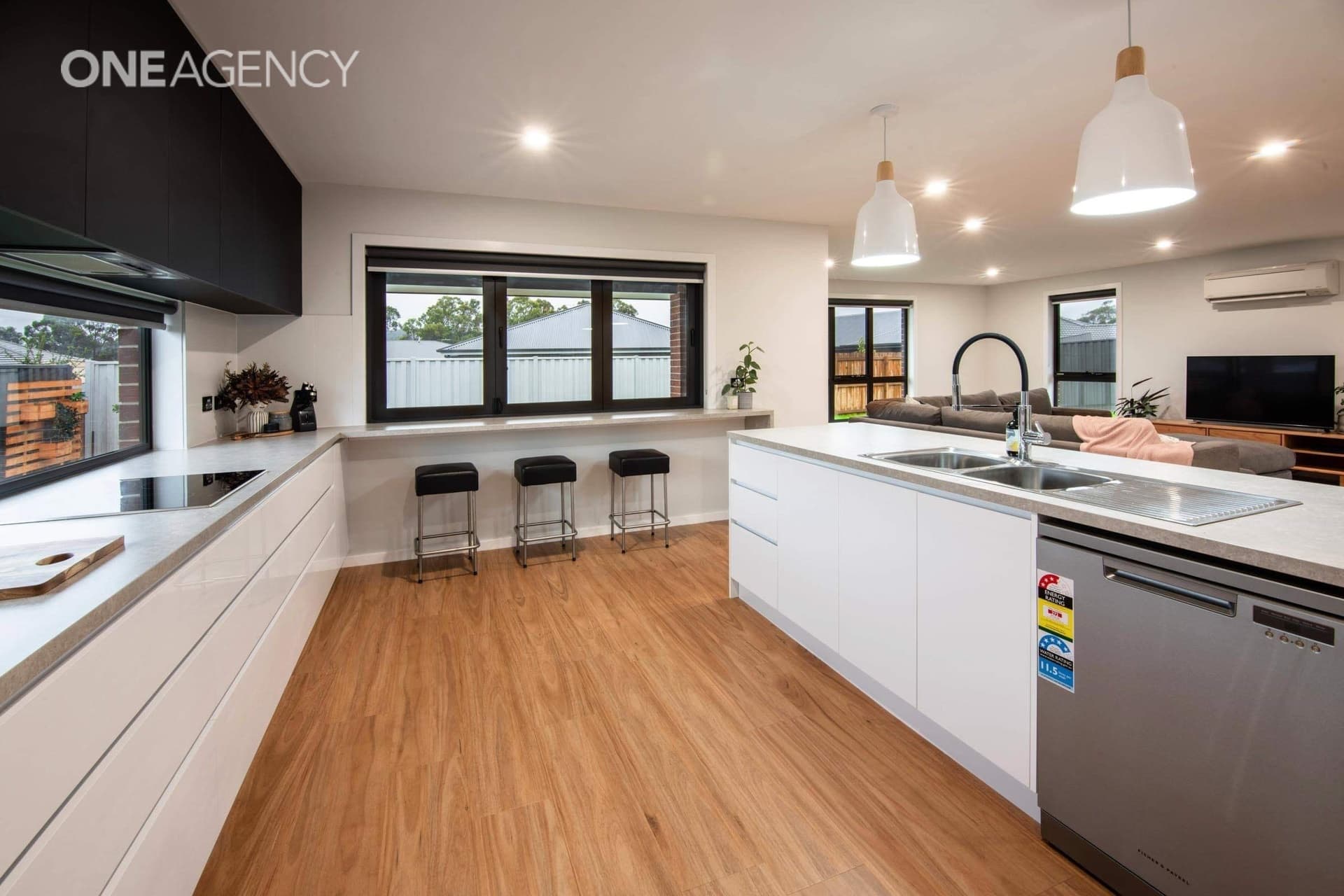 19 The Avenue, Latrobe, Latrobe - Thumbnail 2