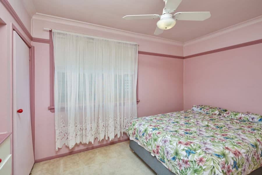 19 SPOONER Avenue, Mount Austin, Mount Austin - Thumbnail 6