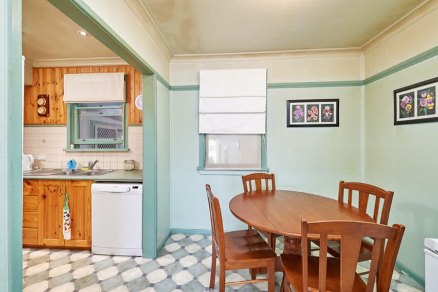 19 SPOONER Avenue, Mount Austin, Mount Austin - Thumbnail 8