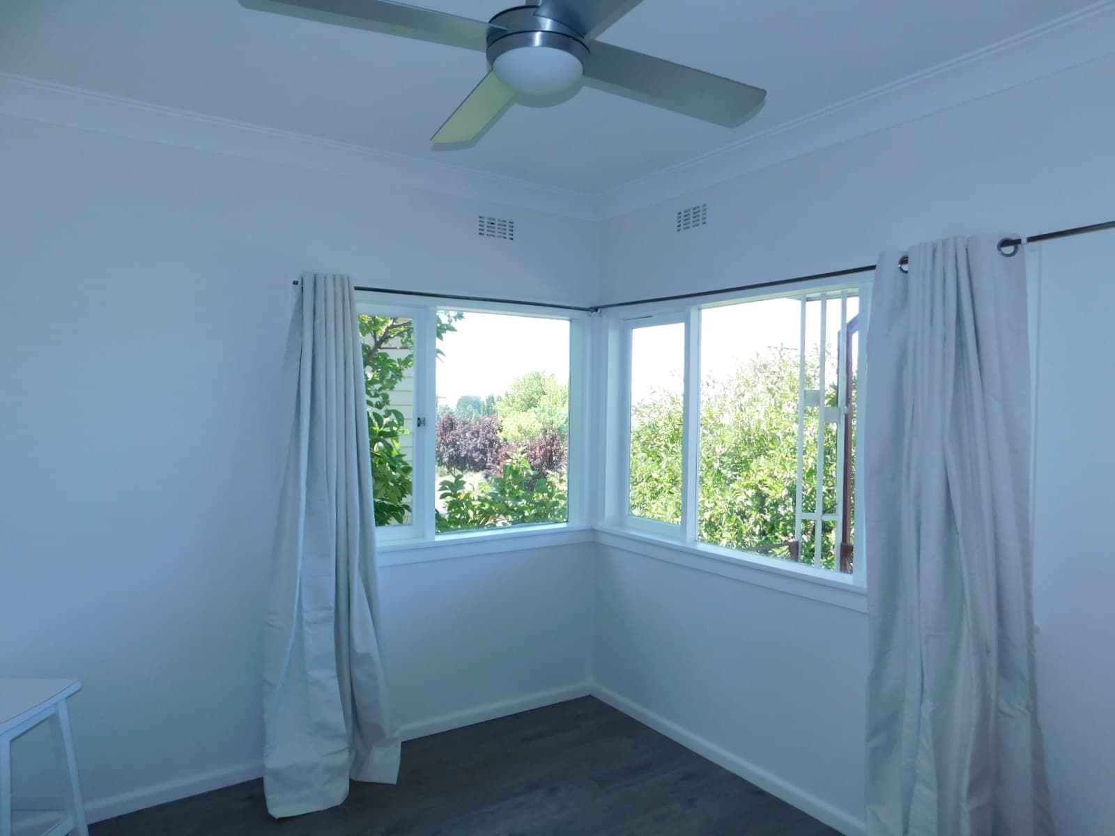 13 Norman Dykes Avenue, Cooma, Cooma - Thumbnail 6