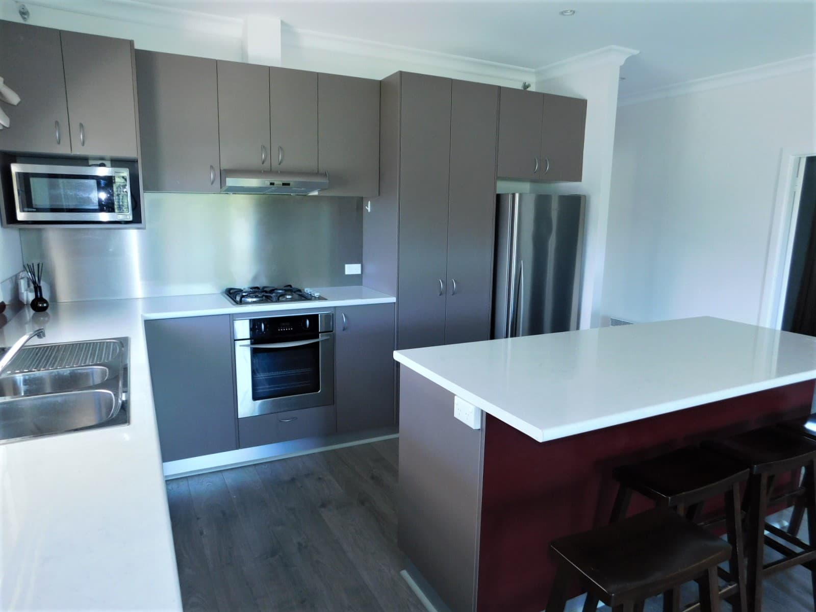 13 Norman Dykes Avenue, Cooma, Cooma - Thumbnail 3