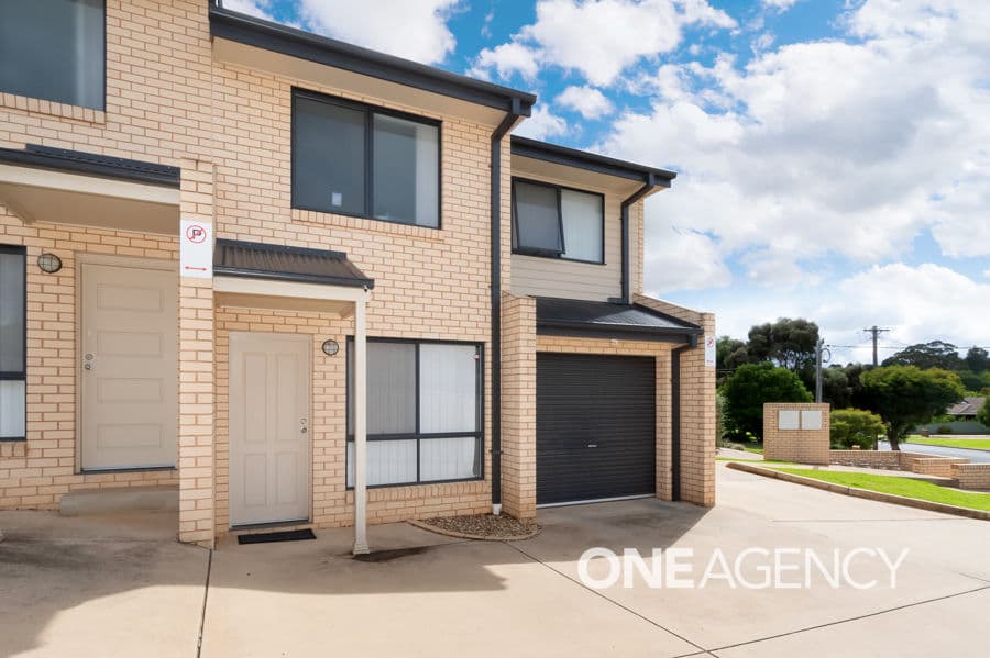 10/38 KENNEALLY Street, Kooringal, Kooringal - Image 1