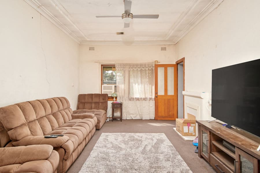 1 Norman Street, Turvey Park, Turvey Park - Thumbnail 2