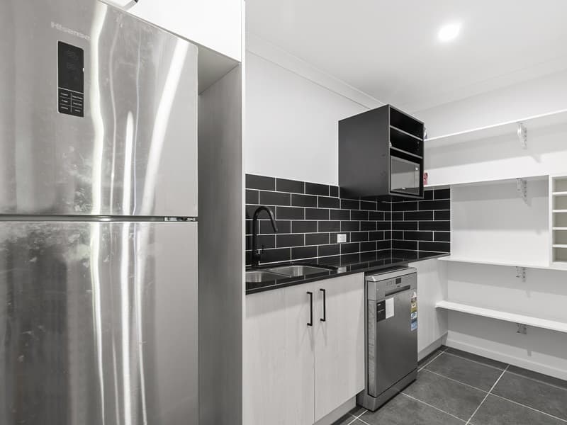 10 Ministerial Court, Jones Hill, Jones Hill - Thumbnail 7