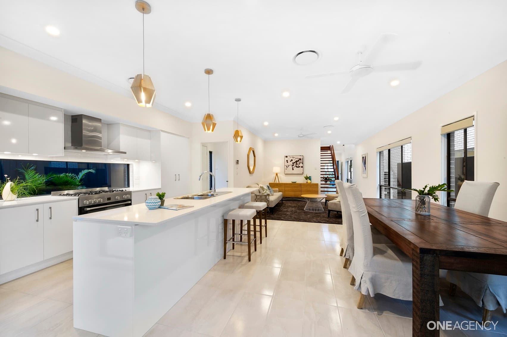 10 Brennan Road, Scarborough, Scarborough - Thumbnail 2