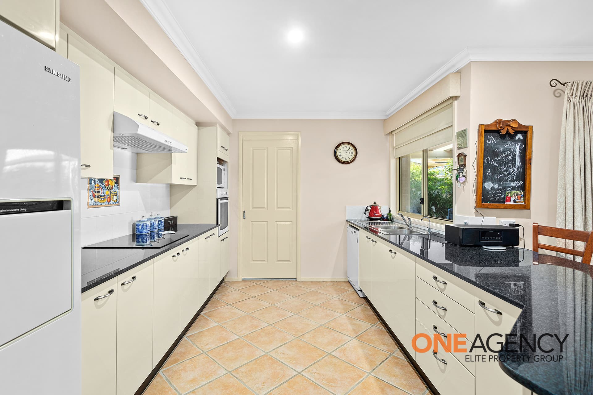 31 Turvey Crescent, St Georges Basin, St Georges Basin - Thumbnail 2