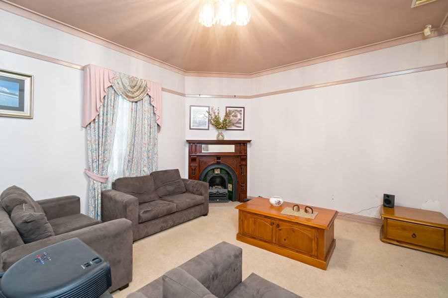 253-255 EDWARD Street, Wagga Wagga, Wagga Wagga - Thumbnail 2