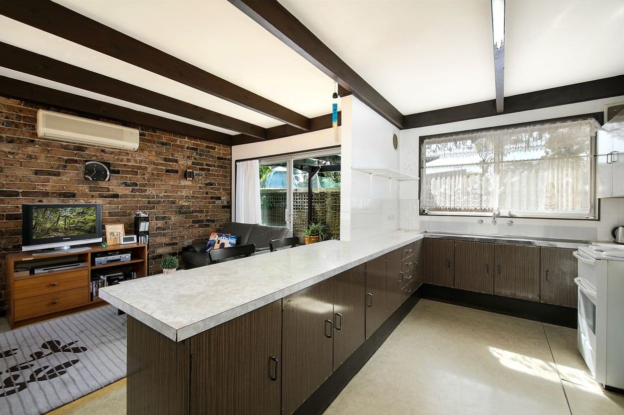 21 Athlone Crescent, Killarney Heights, Killarney Heights - Thumbnail 4