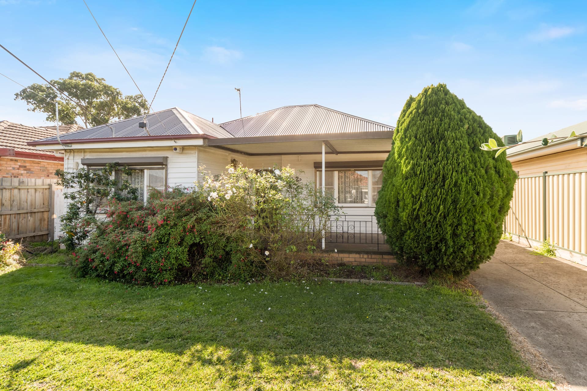 52 Arundel Avenue, Reservoir, Reservoir - Image 1