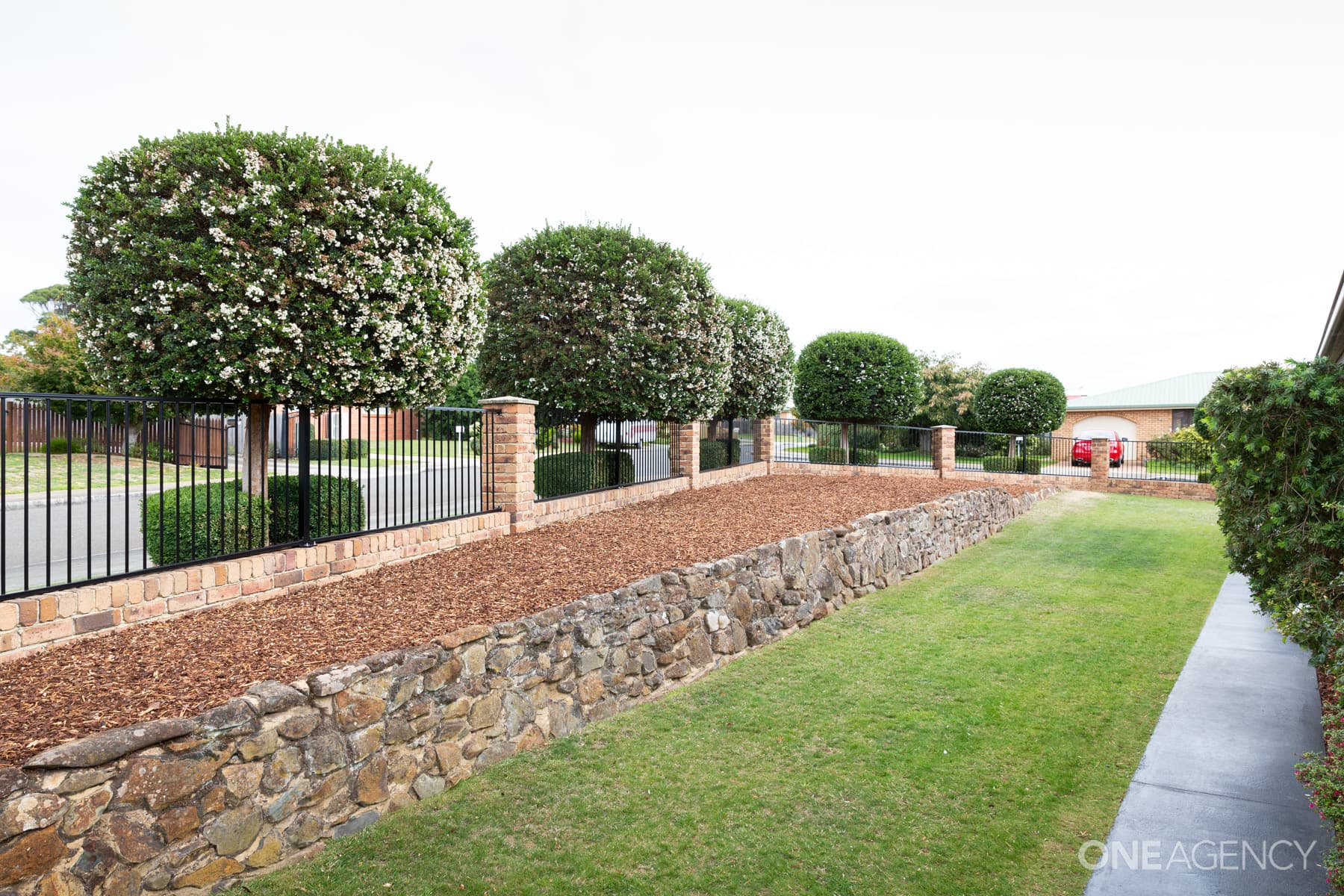 7 Rose Street, Romaine, Romaine - Thumbnail 2