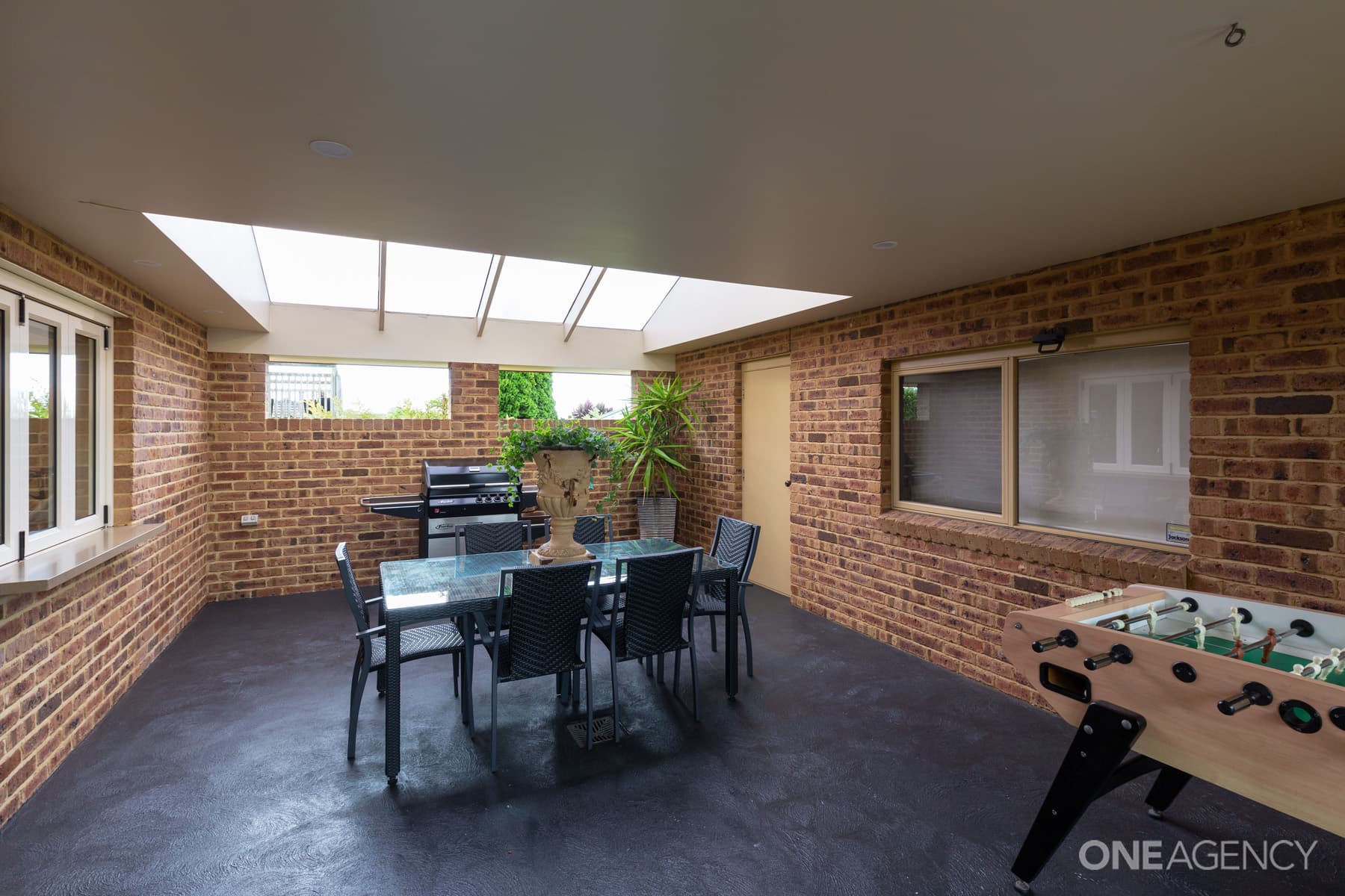 7 Rose Street, Romaine, Romaine - Thumbnail 4