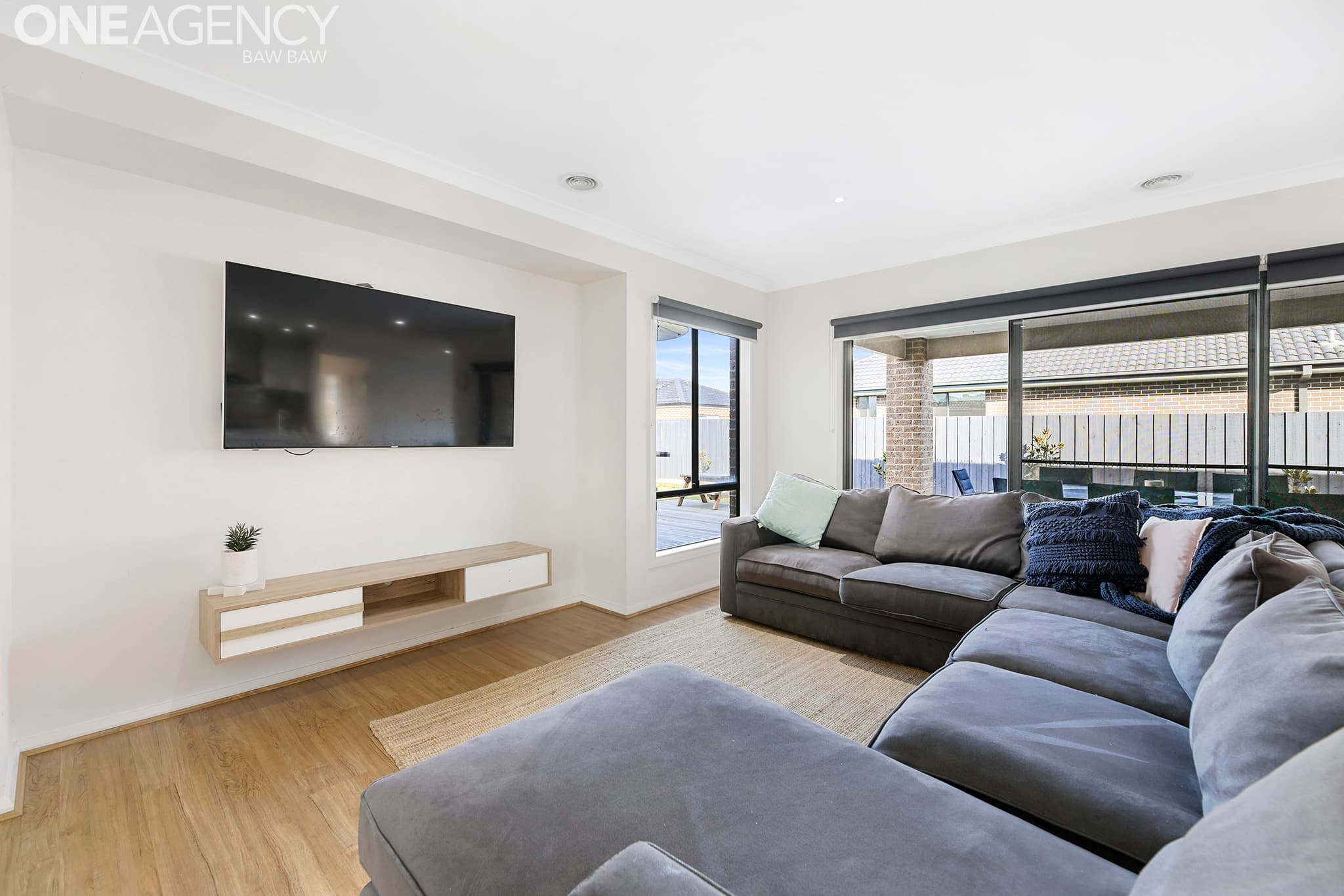 48 Pepper Crescent, Drouin, Drouin - Thumbnail 5