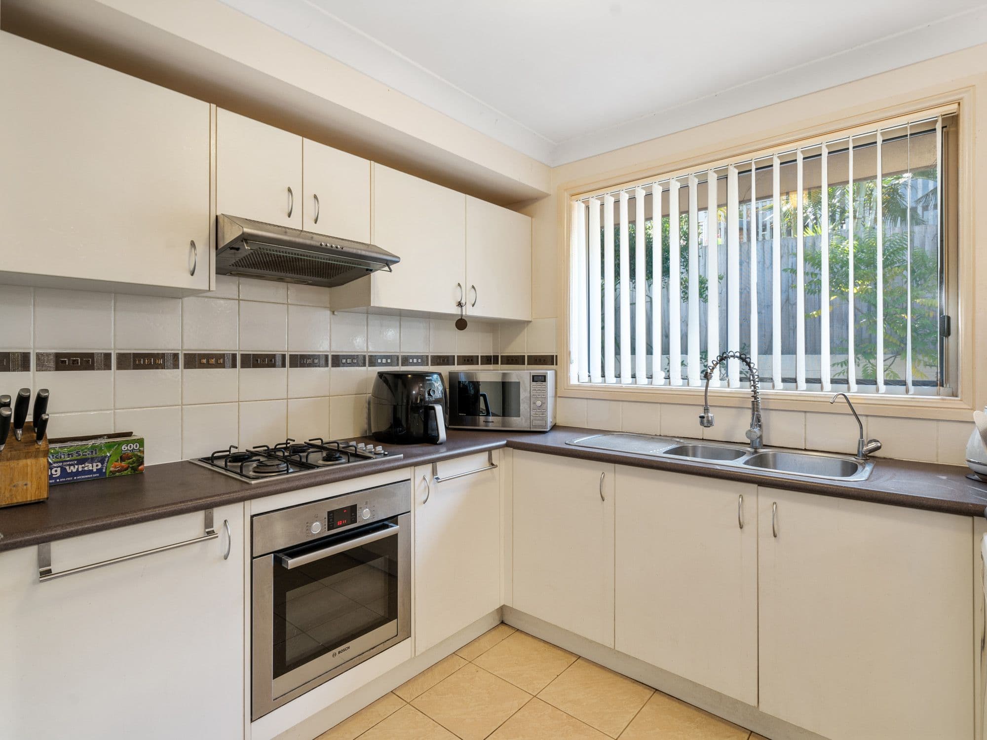 8/10-12 Anzac Avenue, Wyong, Wyong - Thumbnail 2