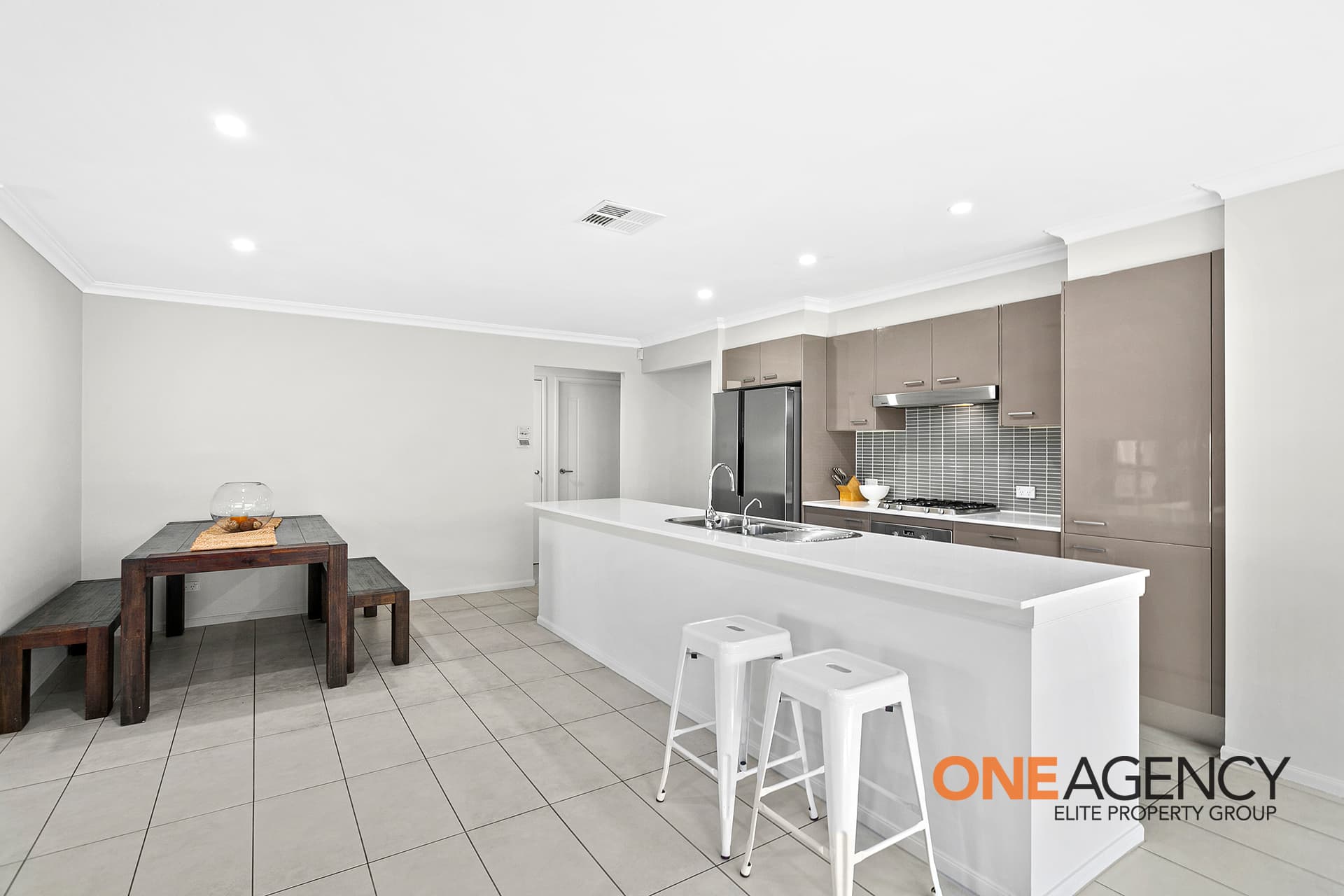 3 Penterong Way, Haywards Bay, Haywards Bay - Thumbnail 4