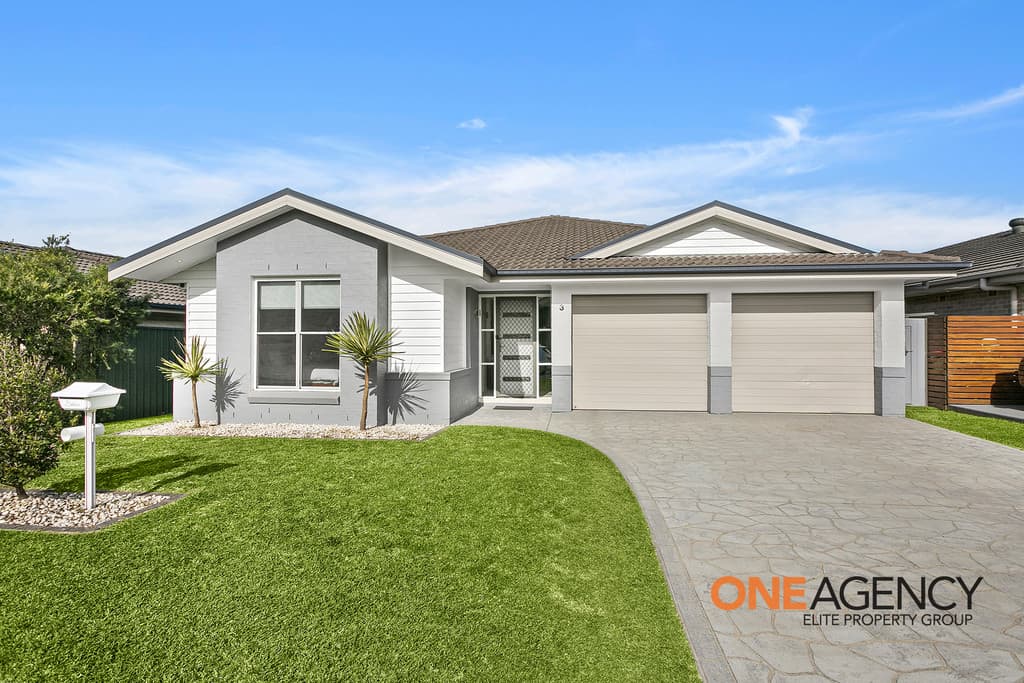 3 Penterong Way, Haywards Bay, Haywards Bay - Image 1