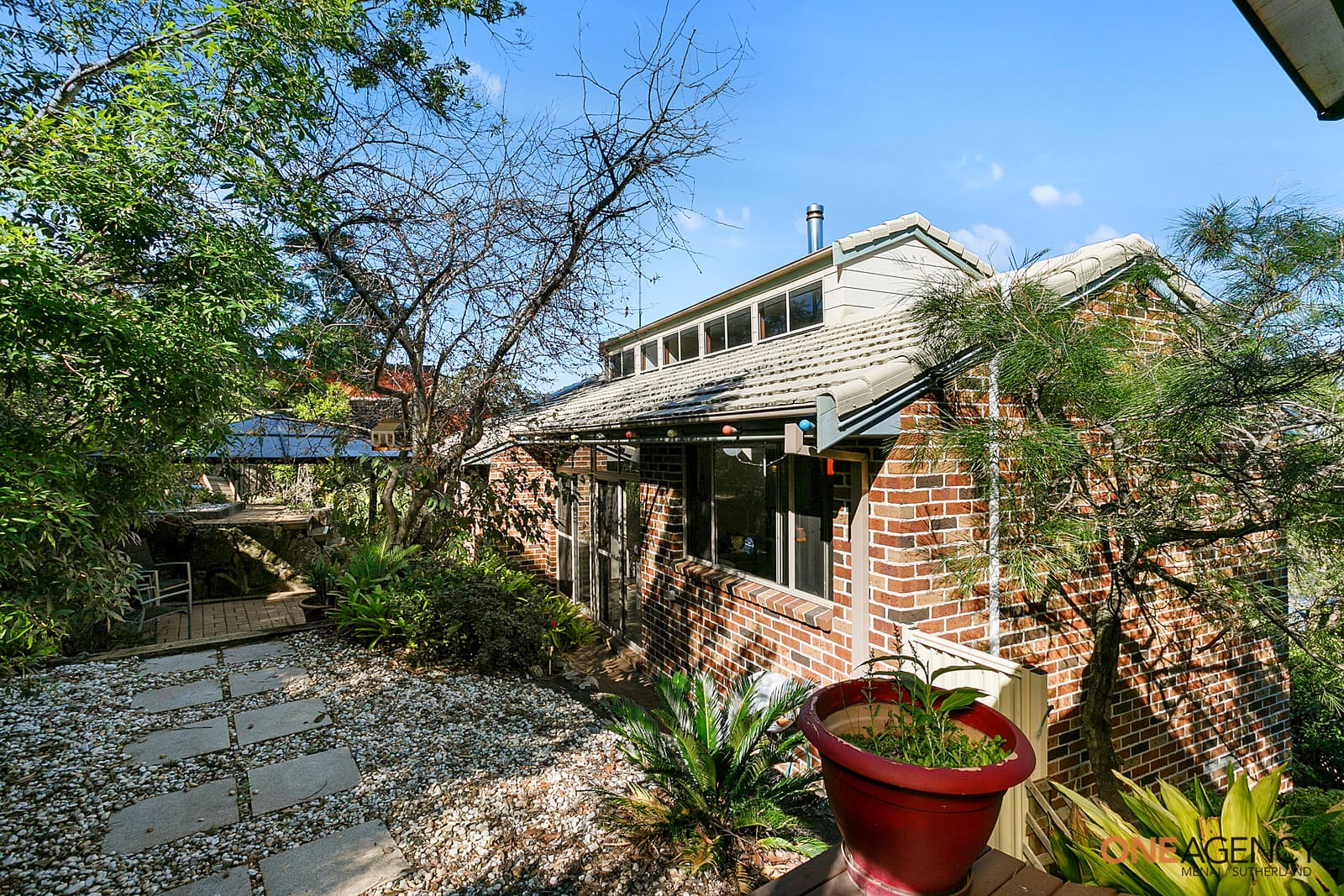 1 Clarke Place, Menai, Menai - Thumbnail 2