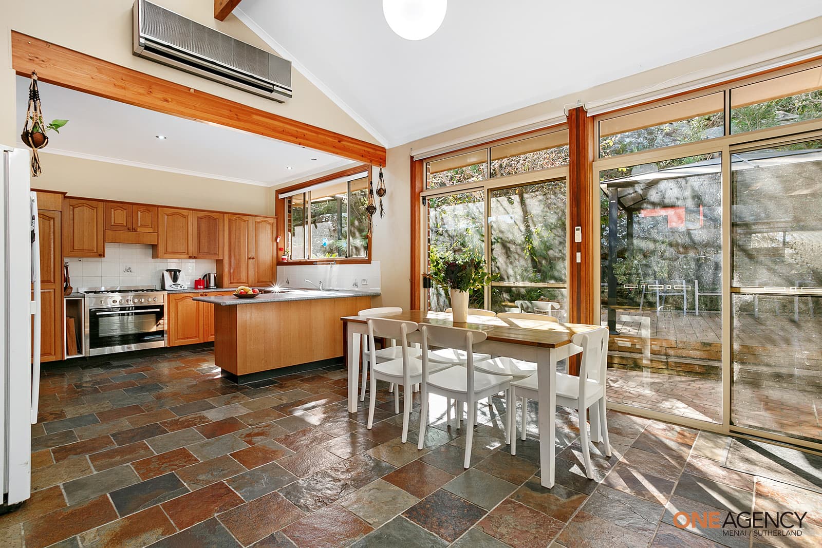 1 Clarke Place, Menai, Menai - Thumbnail 5