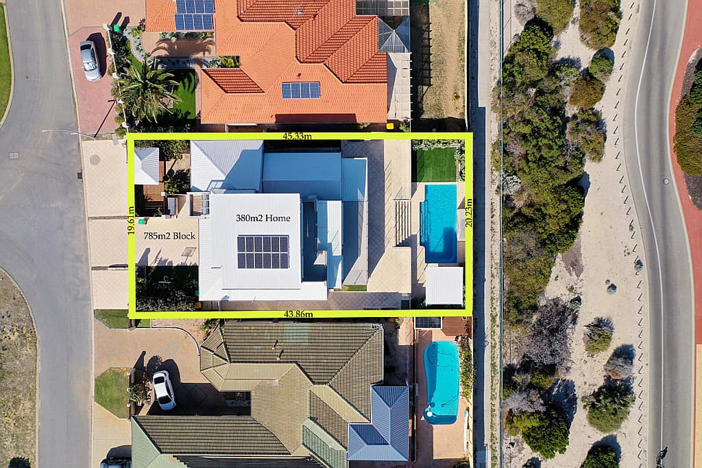 10 Mabena Place, Ocean Reef, Ocean Reef - Thumbnail 2