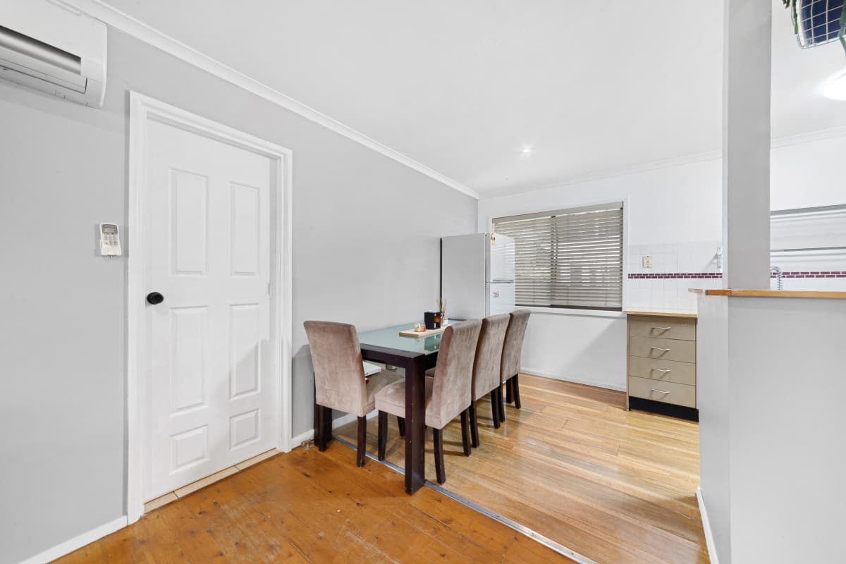 3 Oakglen Road, North Gosford, North Gosford - Thumbnail 4