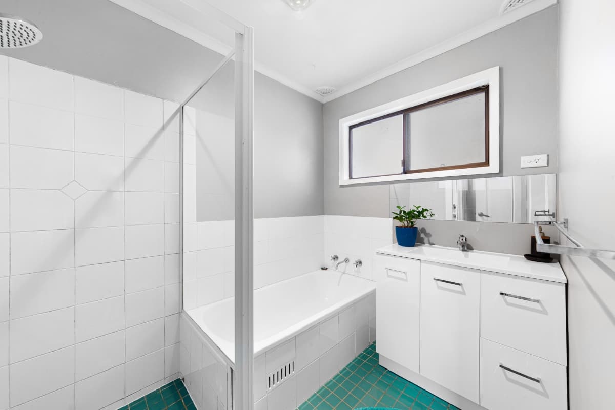 3 Oakglen Road, North Gosford, North Gosford - Thumbnail 6