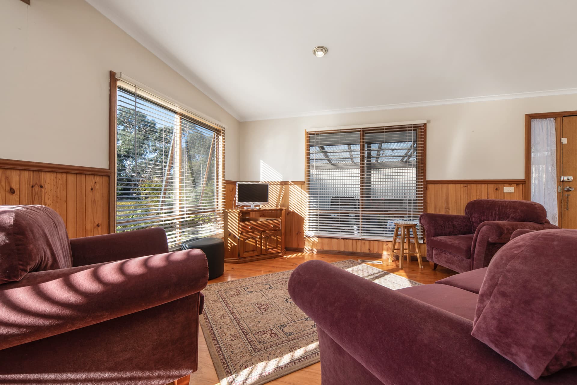 8 Loch Street, Crib Point, Crib Point - Thumbnail 6