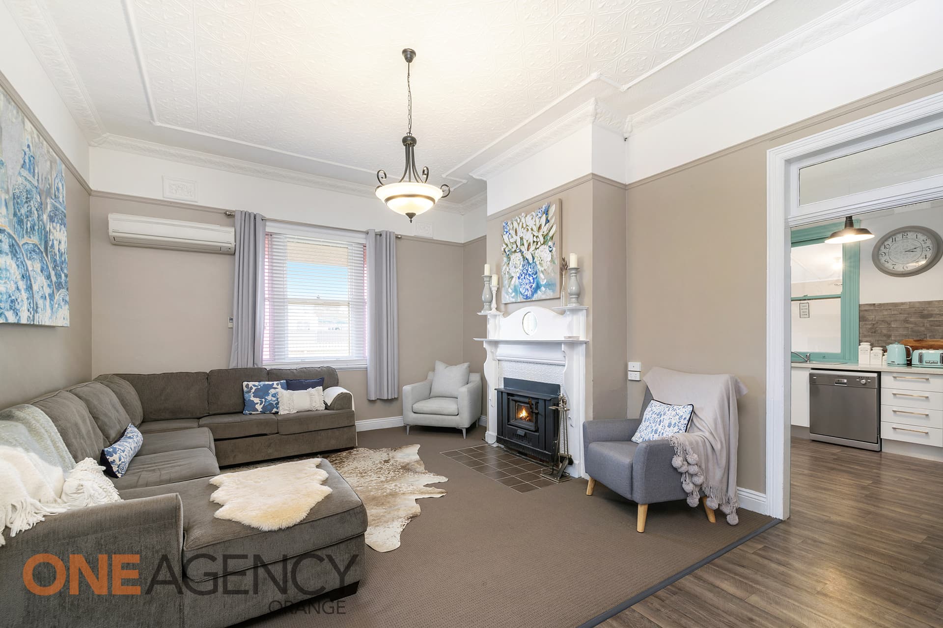 24 Elizabeth Street, Spring Hill, Spring Hill - Thumbnail 2