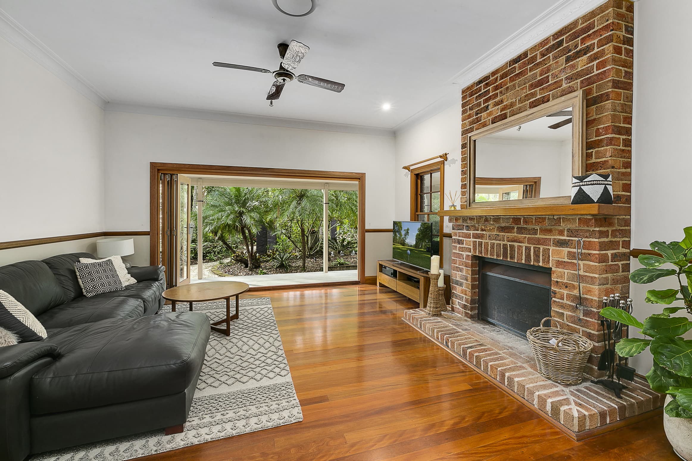 7 Blue Gum Place, Kew, Kew - Image 1