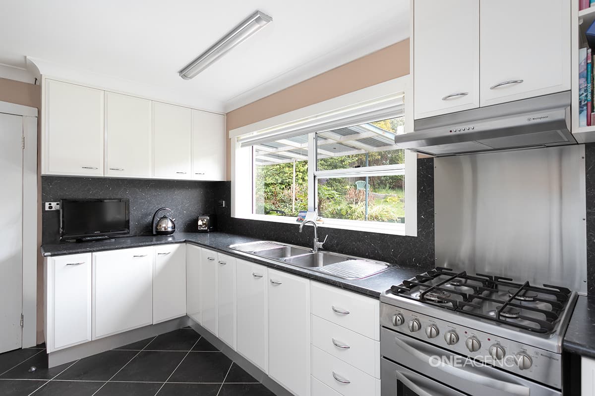 12 Aileen Crescent, Hillcrest, Hillcrest - Image 1