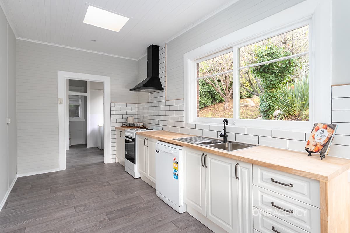 32 Moody Street, Burnie, Burnie - Thumbnail 5