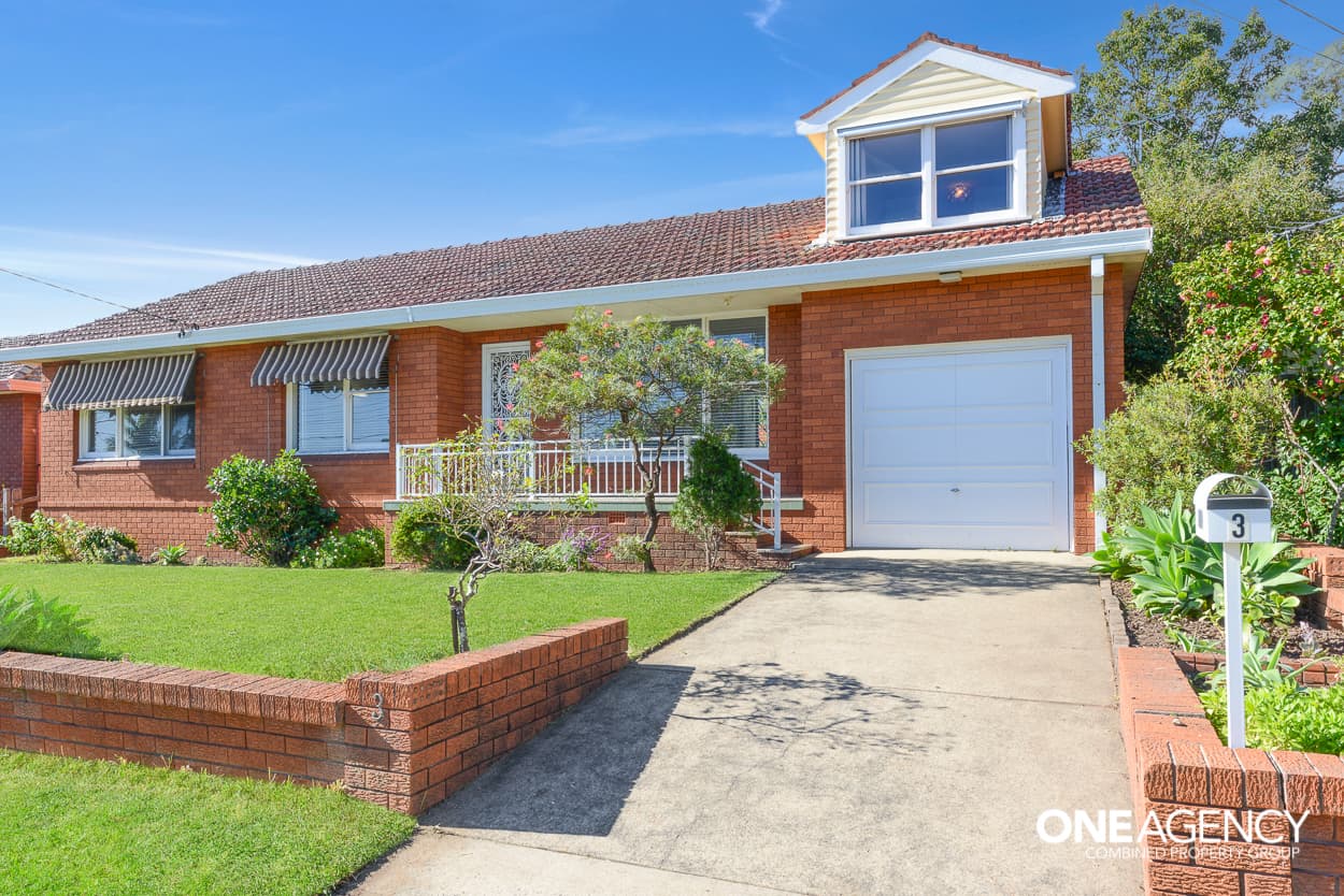 3 Waldo Crescent, Peakhurst, Peakhurst - Image 1