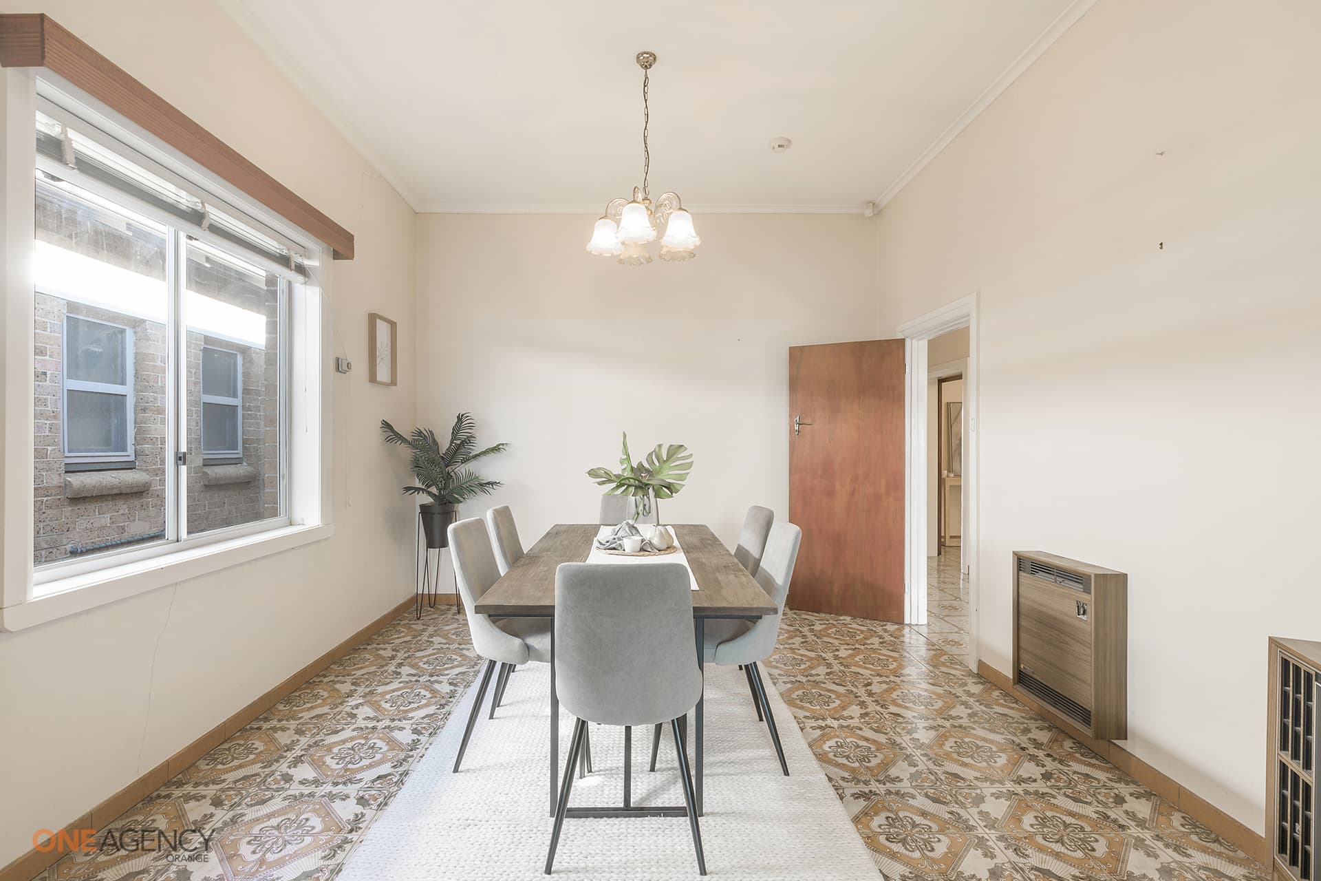 304 Lords Place, Orange, Orange - Thumbnail 5