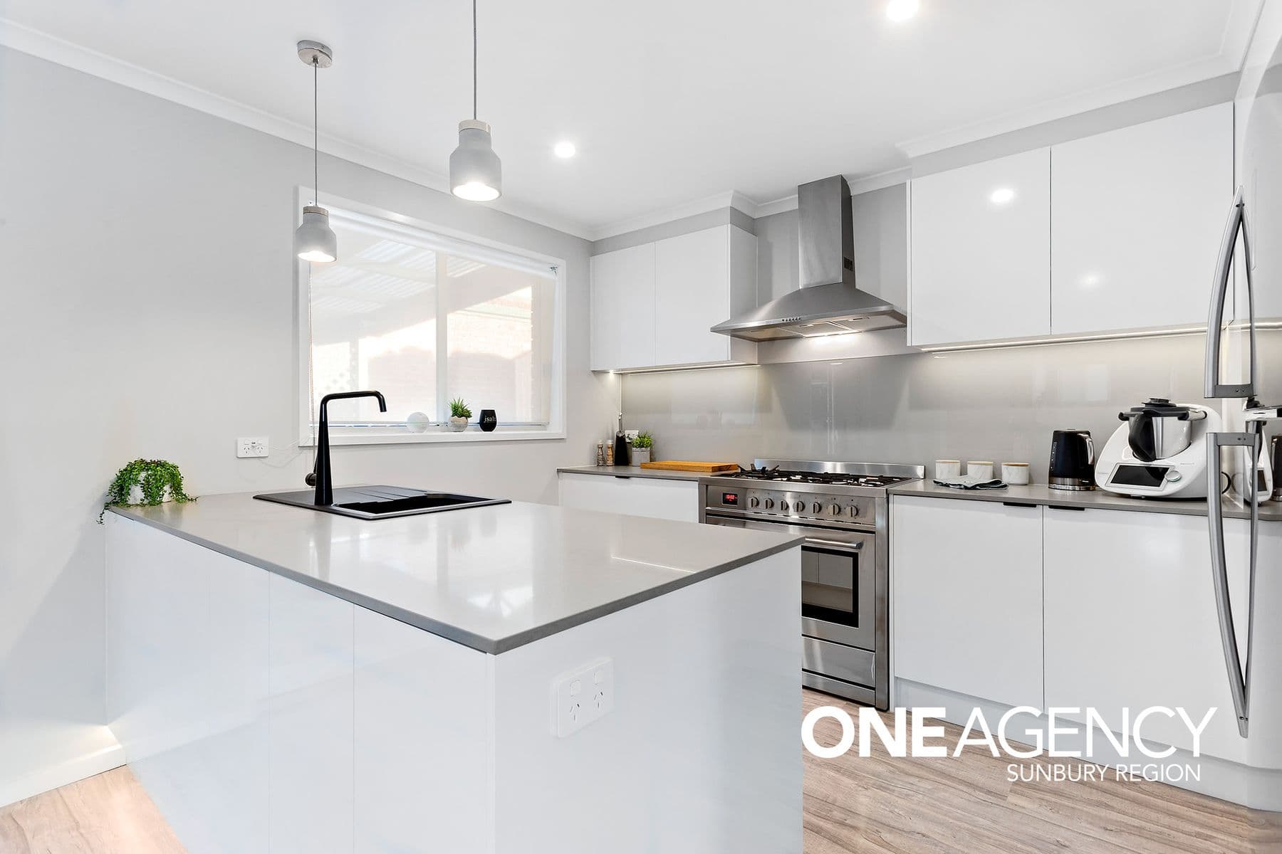 3 Clyde Court, Sunbury, Sunbury - Thumbnail 6