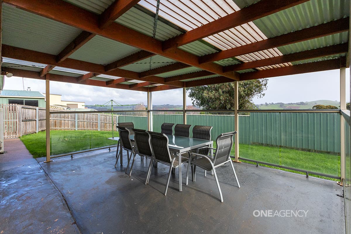 11 Dallas Road, Somerset, Somerset - Thumbnail 4