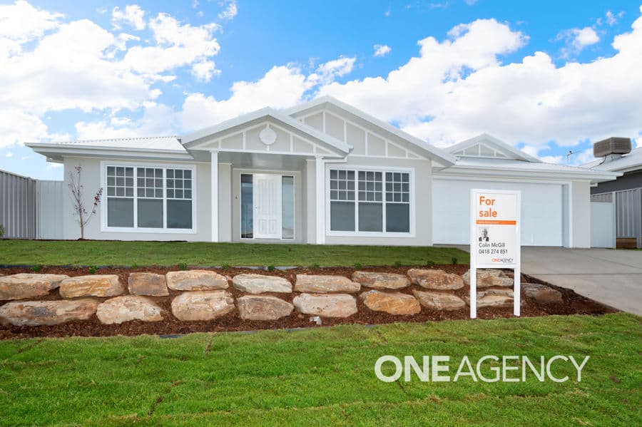 56 COPPABELLA Drive, Gobbagombalin, Gobbagombalin - Image 1