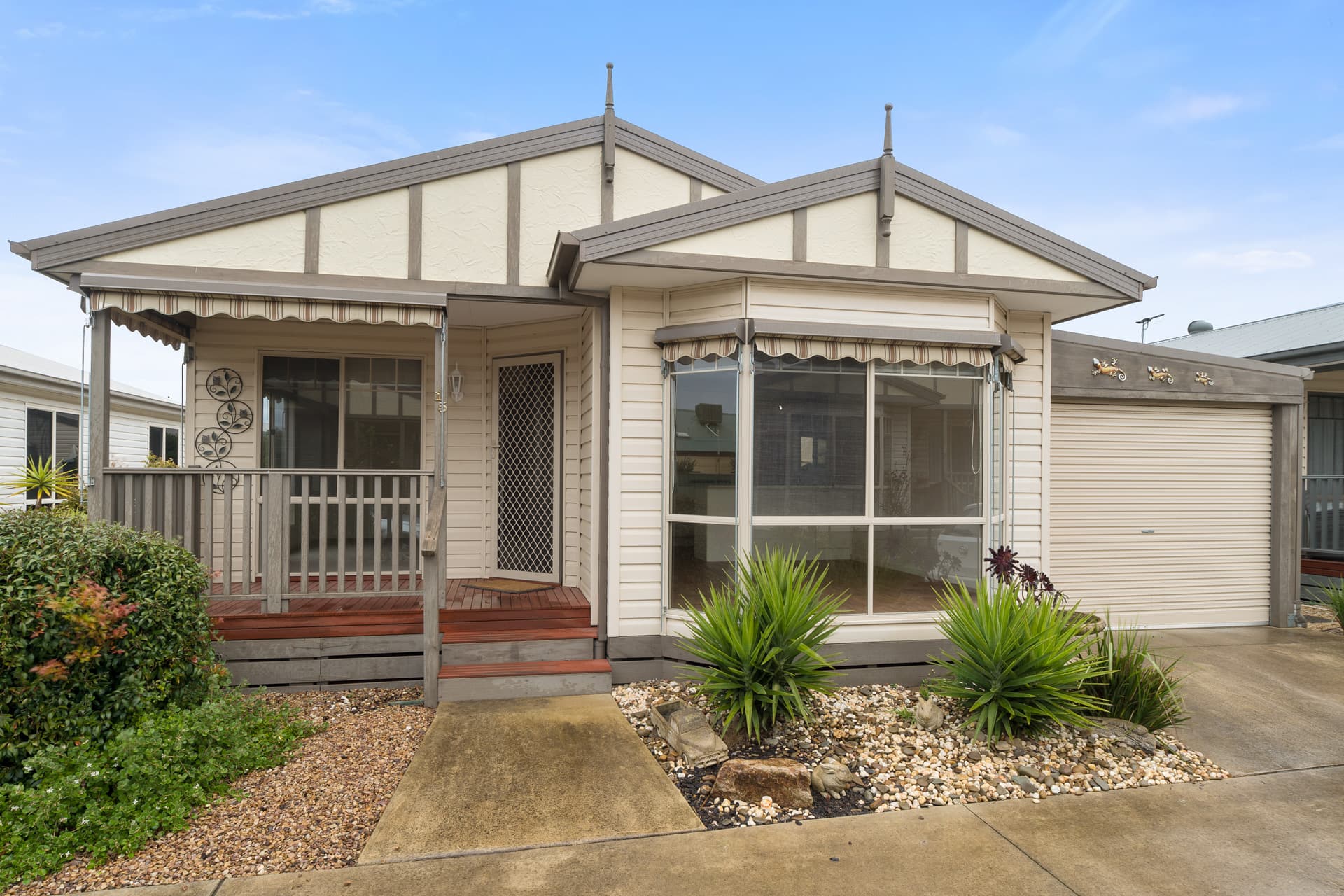 15 Coral Place, Hastings, Hastings - Image 1