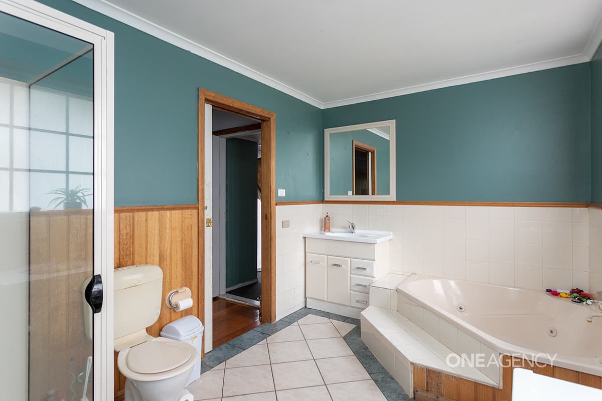 9 Holmes Place, Park Grove, Park Grove - Thumbnail 5