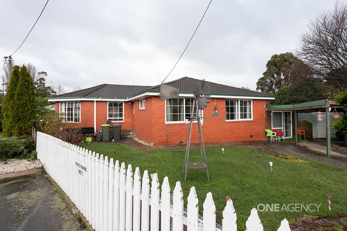 9 Holmes Place, Park Grove, Park Grove - Image 1