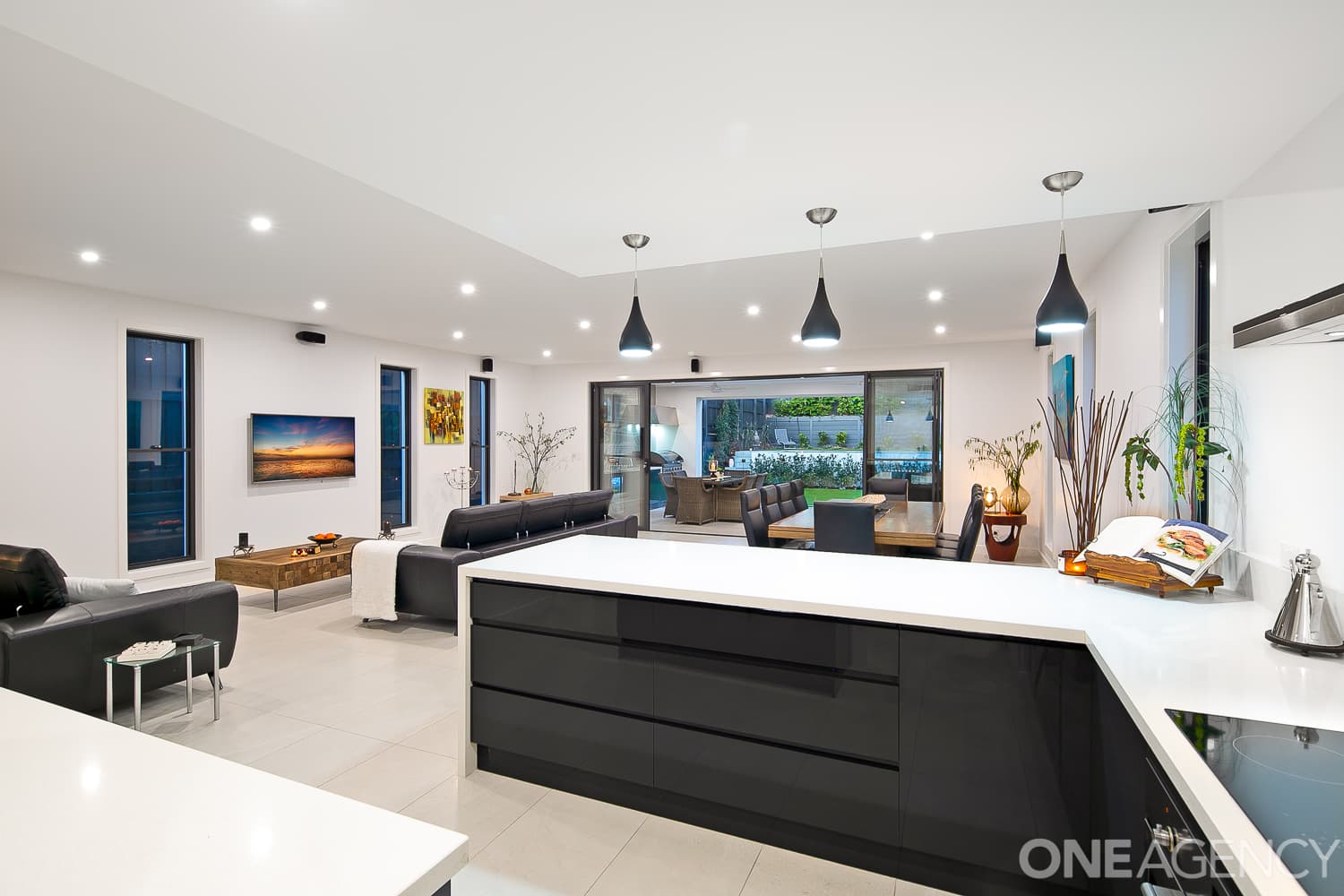 6 Palmtree Avenue, Scarborough, Scarborough - Thumbnail 3