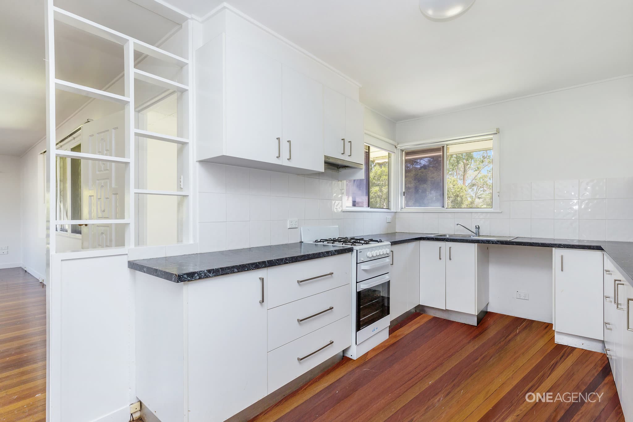 41 Bradley Road, Clontarf, Clontarf - Thumbnail 6