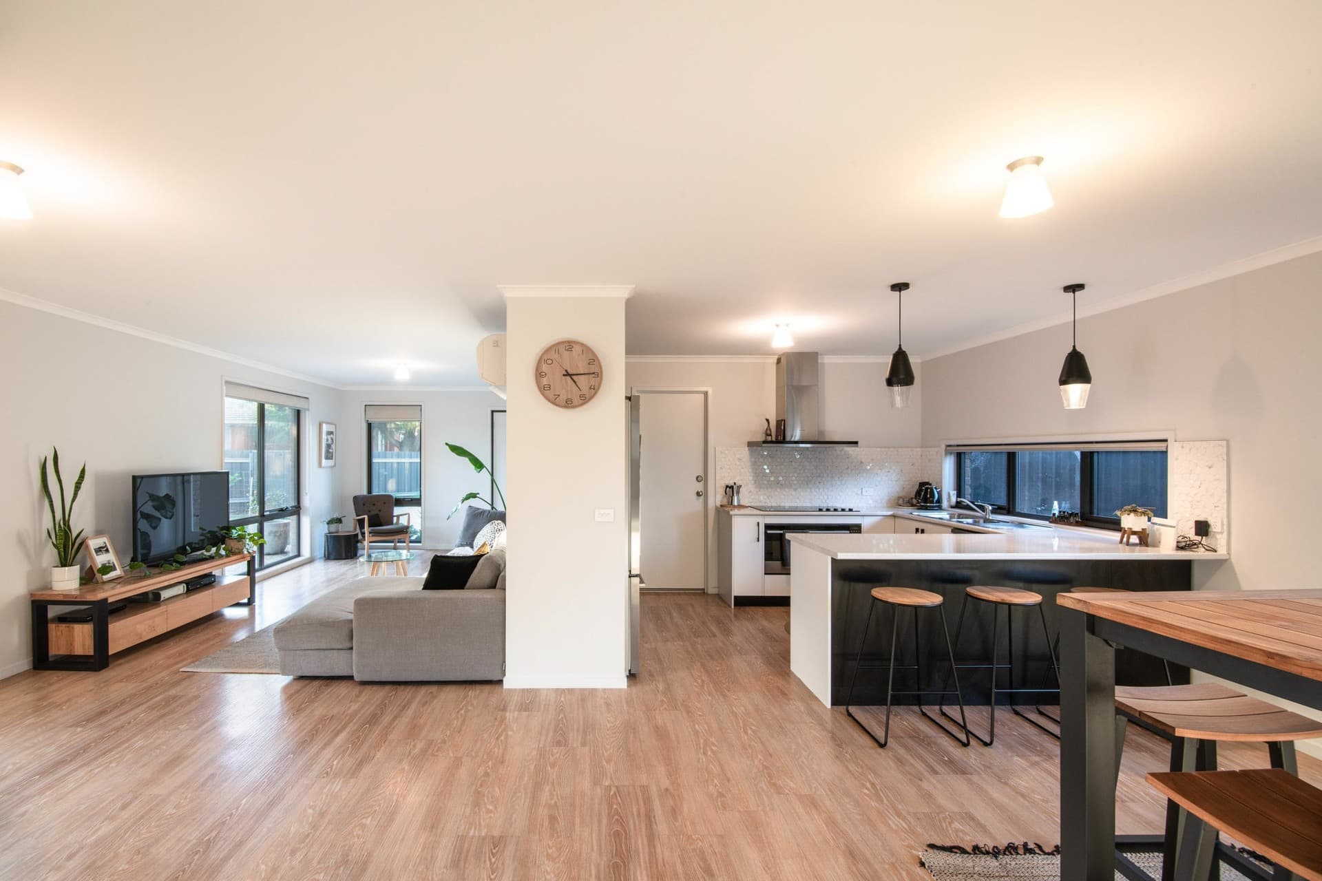 16 The Avenue, Latrobe, Latrobe - Thumbnail 4