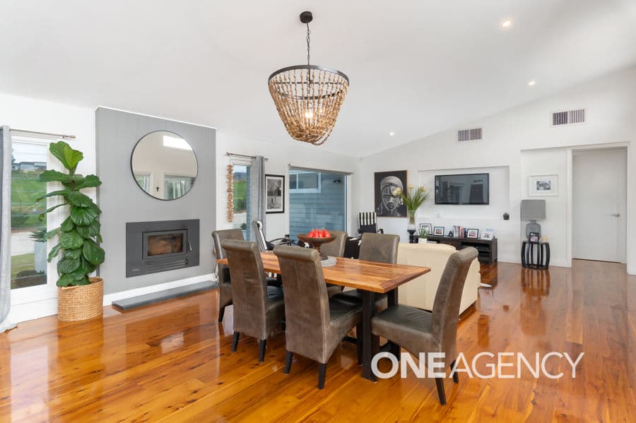42 PIMELEA Place, Springvale, Springvale - Thumbnail 3