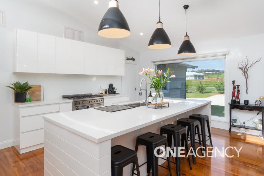 42 PIMELEA Place, Springvale, Springvale - Thumbnail 5