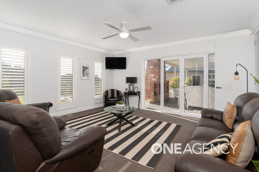 42 PIMELEA Place, Springvale, Springvale - Thumbnail 7